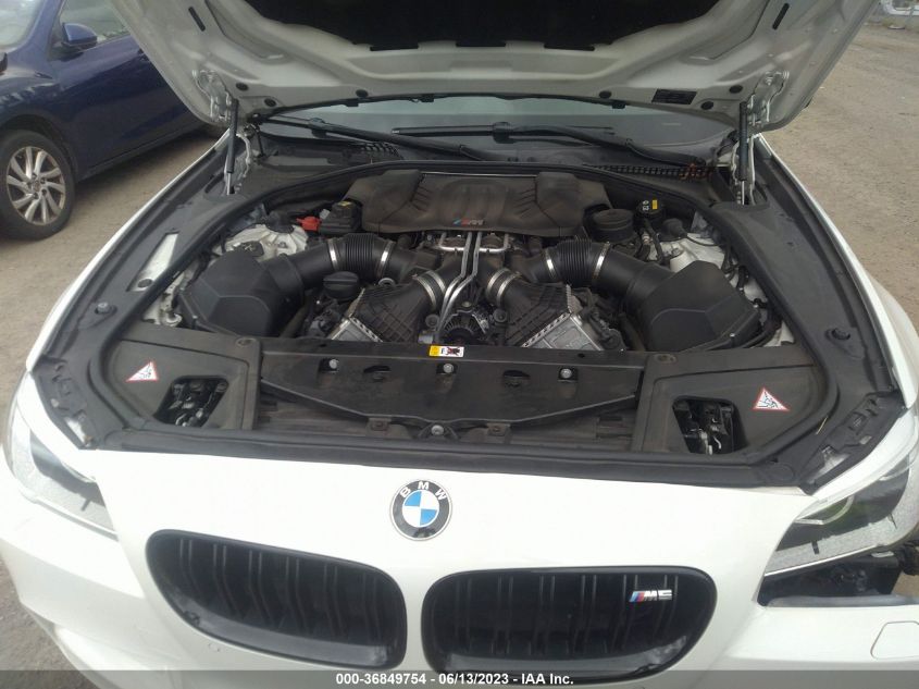 2015 BMW M5 - WBSFV9C59FD594993