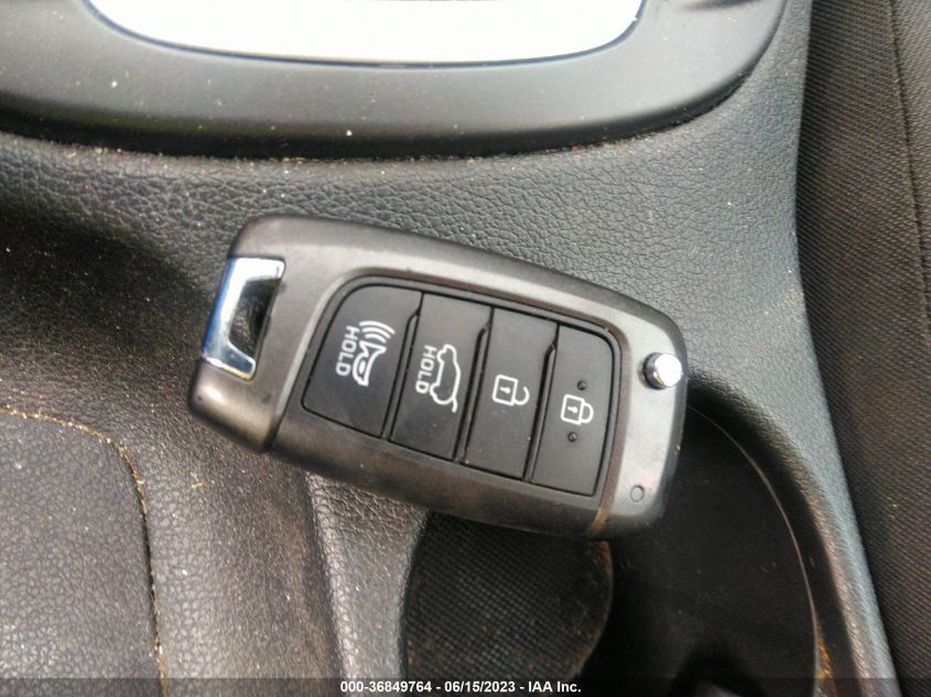 2020 HYUNDAI KONA SE - KM8K1CAA7LU453619
