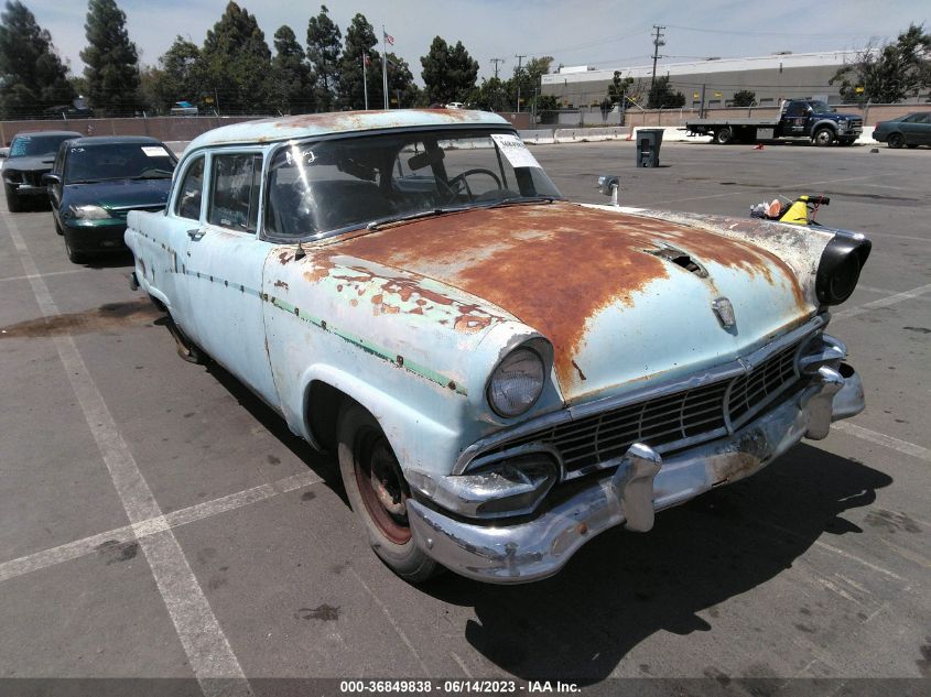 Lot #2539242916 1956 FORD CUSTOMLINE salvage car