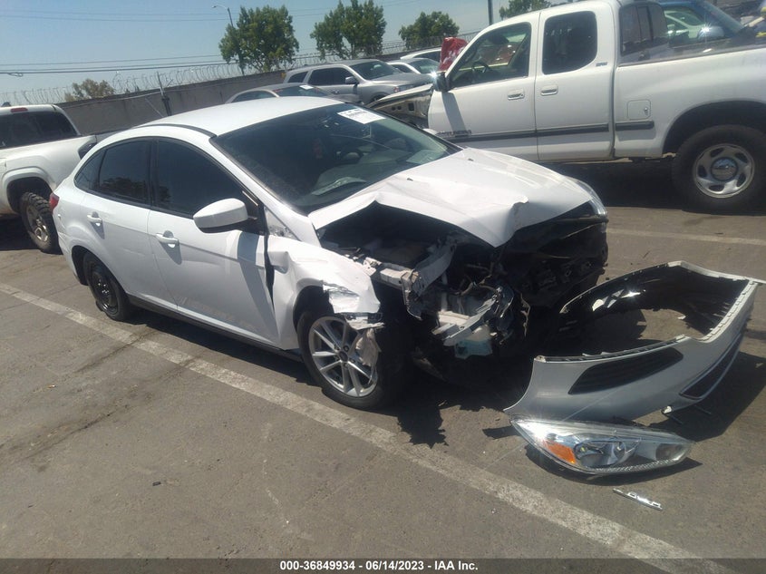 VIN 1FADP3F28JL295331 2018 FORD FOCUS SE