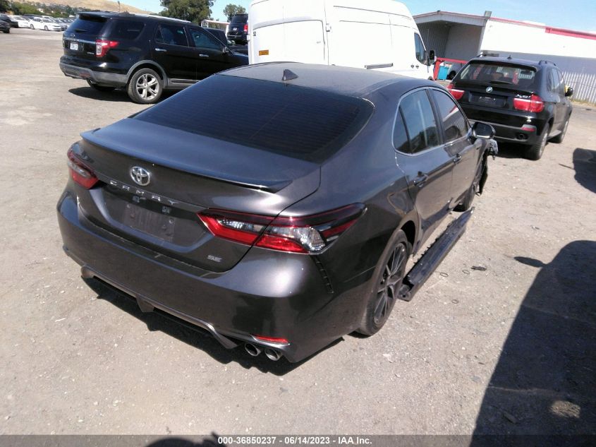 2022 TOYOTA CAMRY SE/SE NIGHT SHADE - 4T1G11AK5NU625815