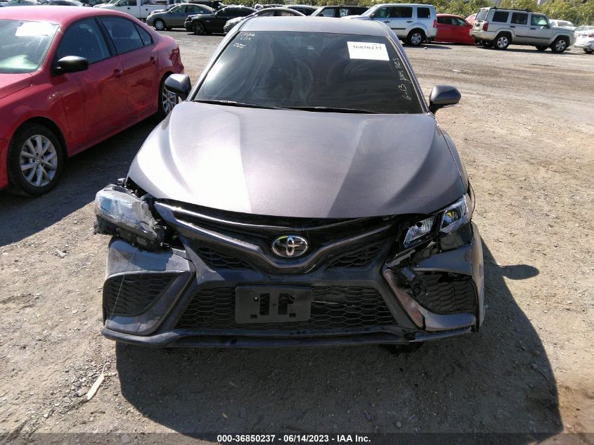 2022 TOYOTA CAMRY SE/SE NIGHT SHADE - 4T1G11AK5NU625815