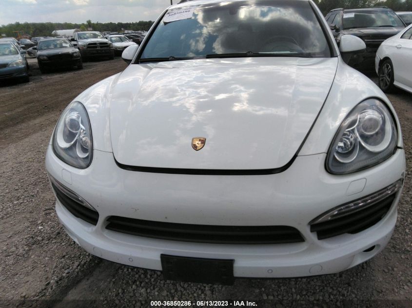 2013 PORSCHE CAYENNE HYBRID S WP1AE2A2XDLA15318