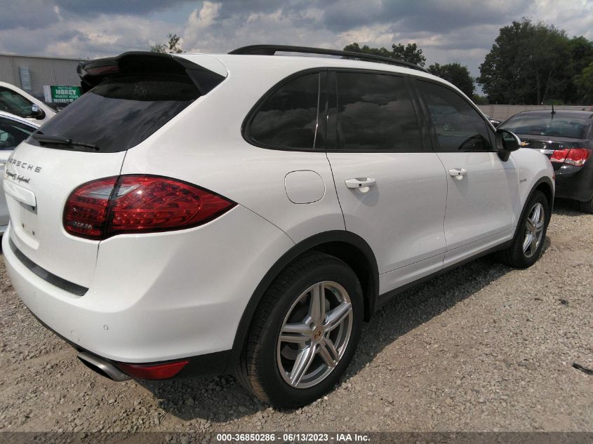 2013 PORSCHE CAYENNE HYBRID S WP1AE2A2XDLA15318