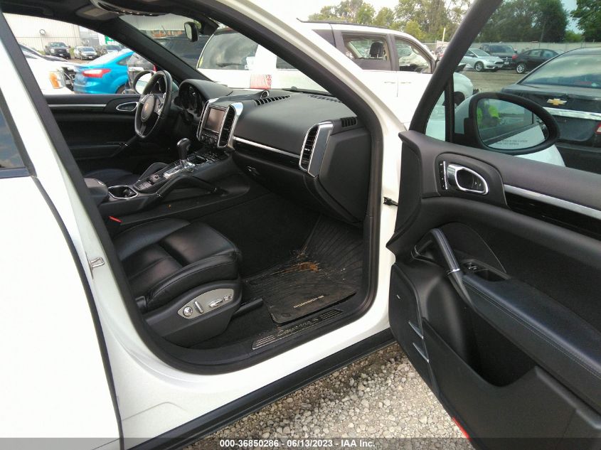 2013 PORSCHE CAYENNE HYBRID S WP1AE2A2XDLA15318