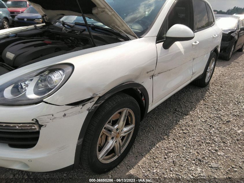 2013 PORSCHE CAYENNE HYBRID S WP1AE2A2XDLA15318