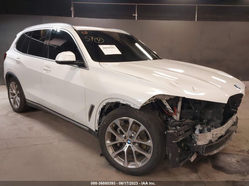 Lot #2541528522 2019 BMW X5 XDRIVE40I salvage car