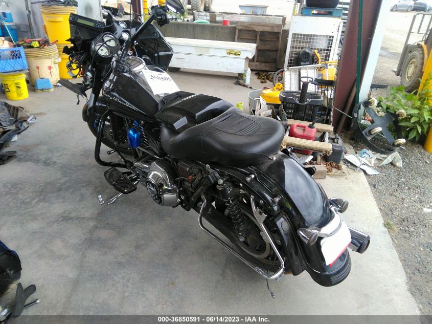 2010 HARLEY-DAVIDSON FLTRX 1HD1KH415AB602381