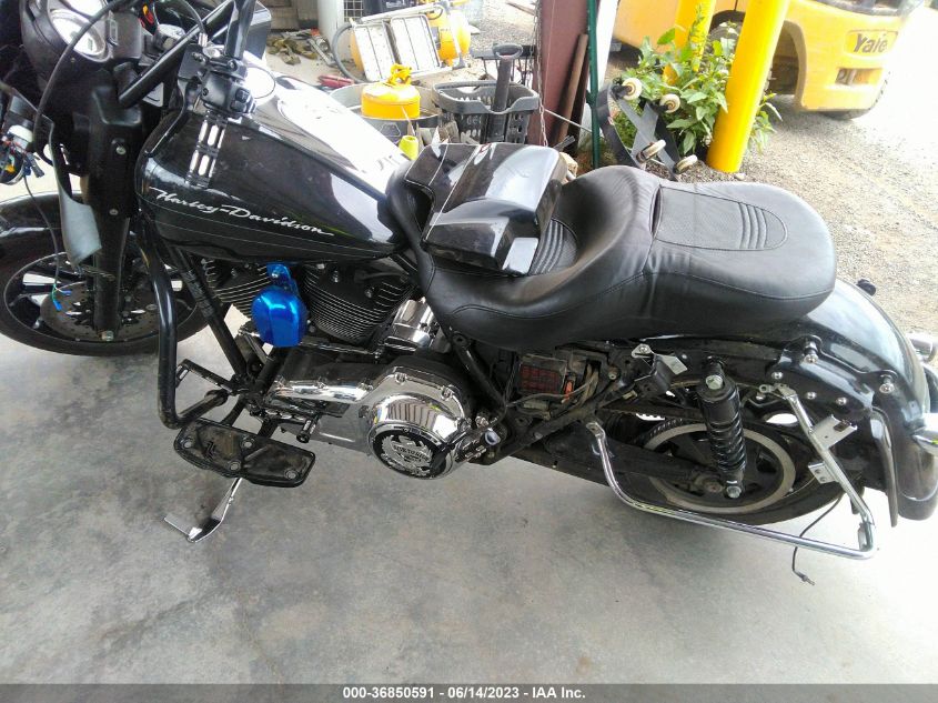 2010 HARLEY-DAVIDSON FLTRX 1HD1KH415AB602381