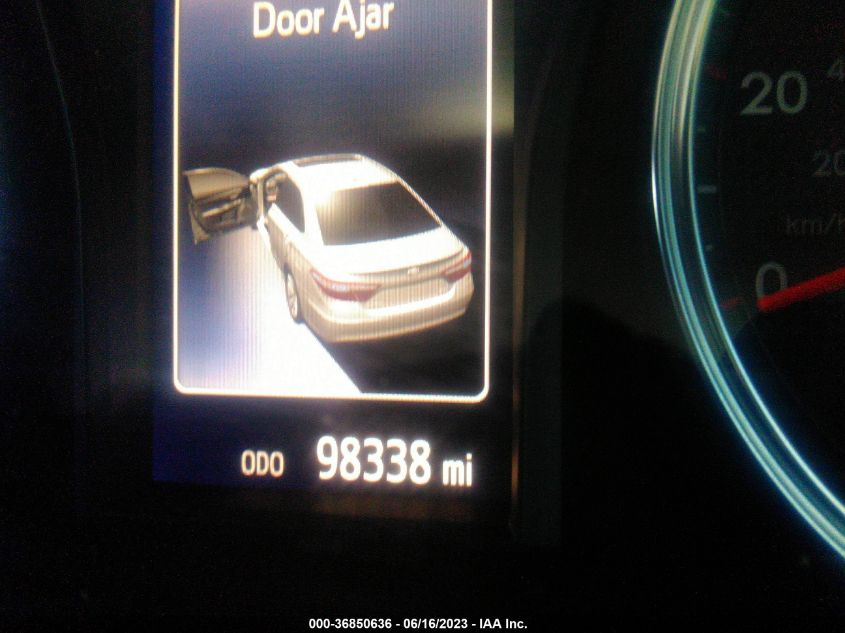 2016 TOYOTA CAMRY XLE/SE/LE/XSE - 4T1BF1FK2GU502917