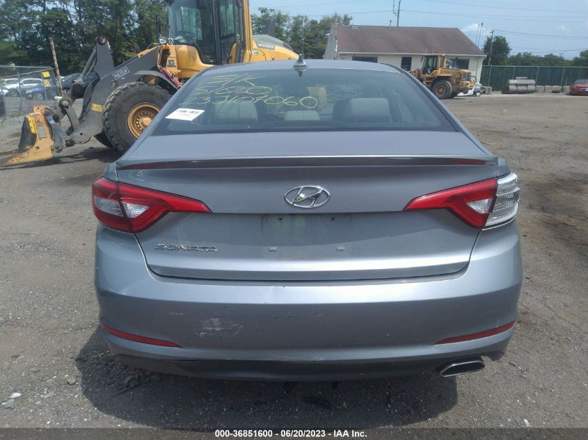 2015 HYUNDAI SONATA 2.4L SE - 5NPE24AFXFH175183