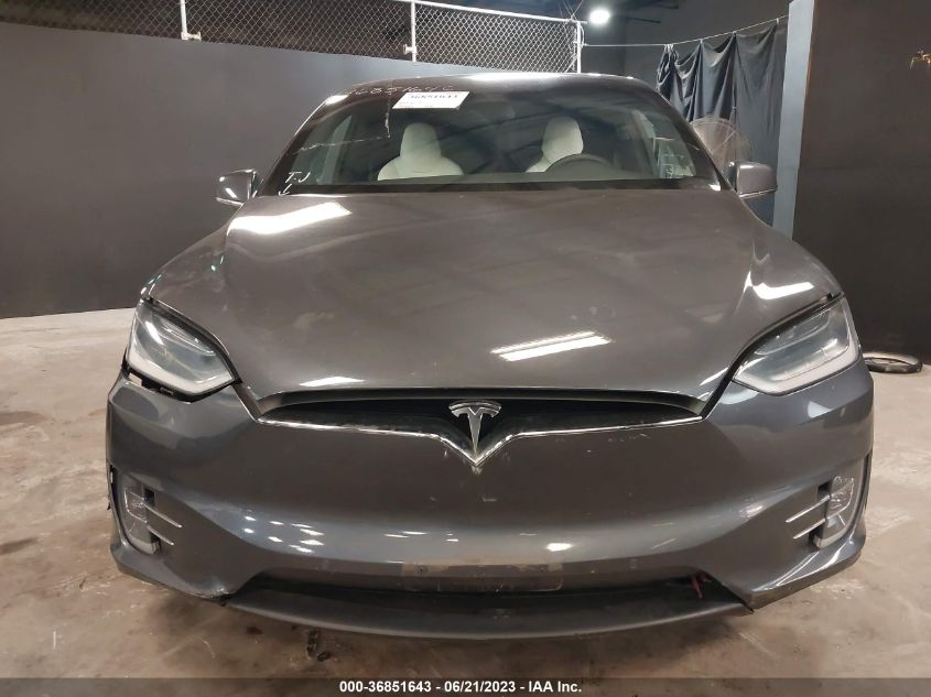 2018 TESLA MODEL X 75D/100D/P100D - 5YJXCBE27JF103124