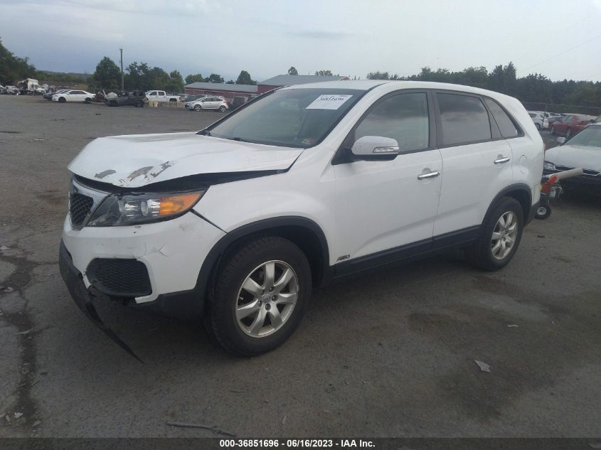 2013 KIA SORENTO LX - 5XYKTCA68DG414874