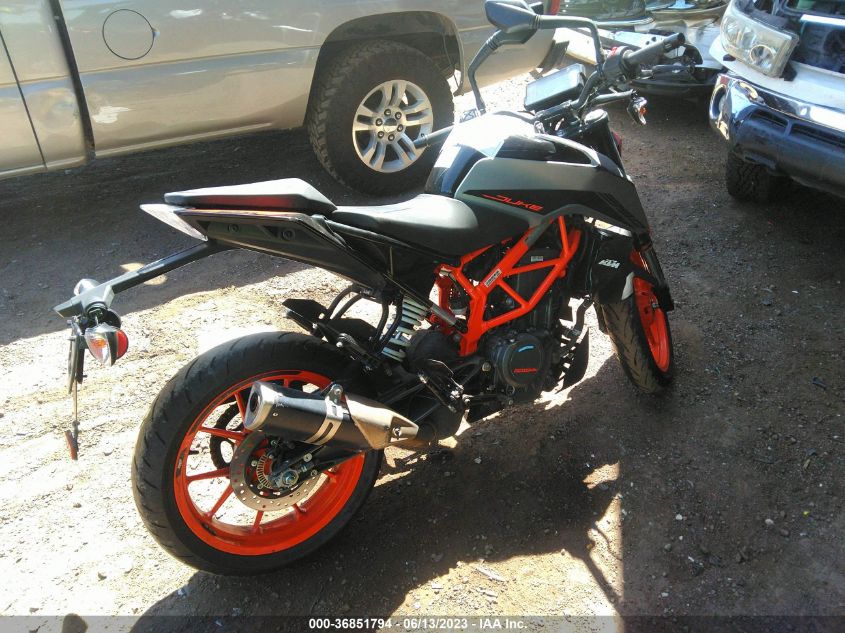 2022 KTM 390 DUKE MD2JPJ406NC257096