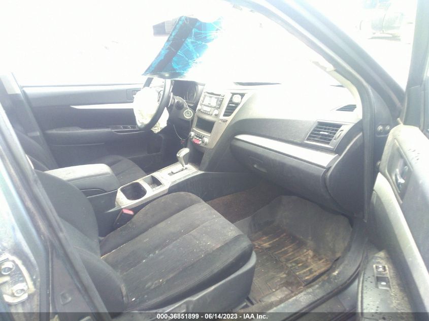 2014 SUBARU LEGACY 2.5I - 4S3BMBA62E3027282