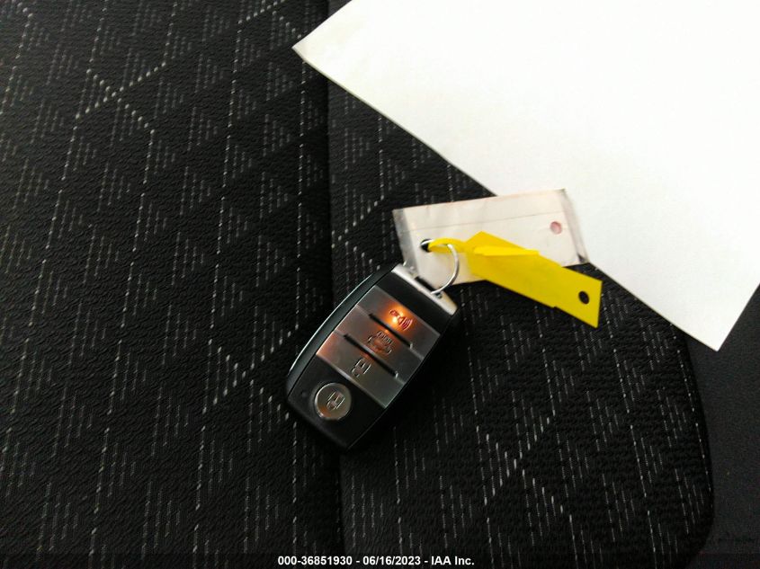 2023 KIA RIO 5-DOOR S 3KPA25AD1PE558681