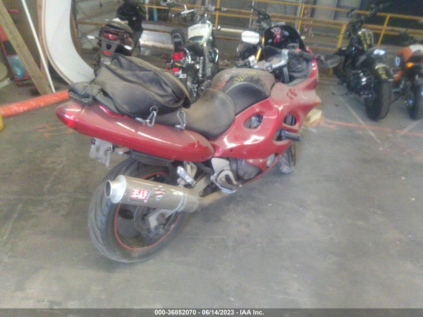 2002 SUZUKI GSX750 F - JS1GR7GA622100858