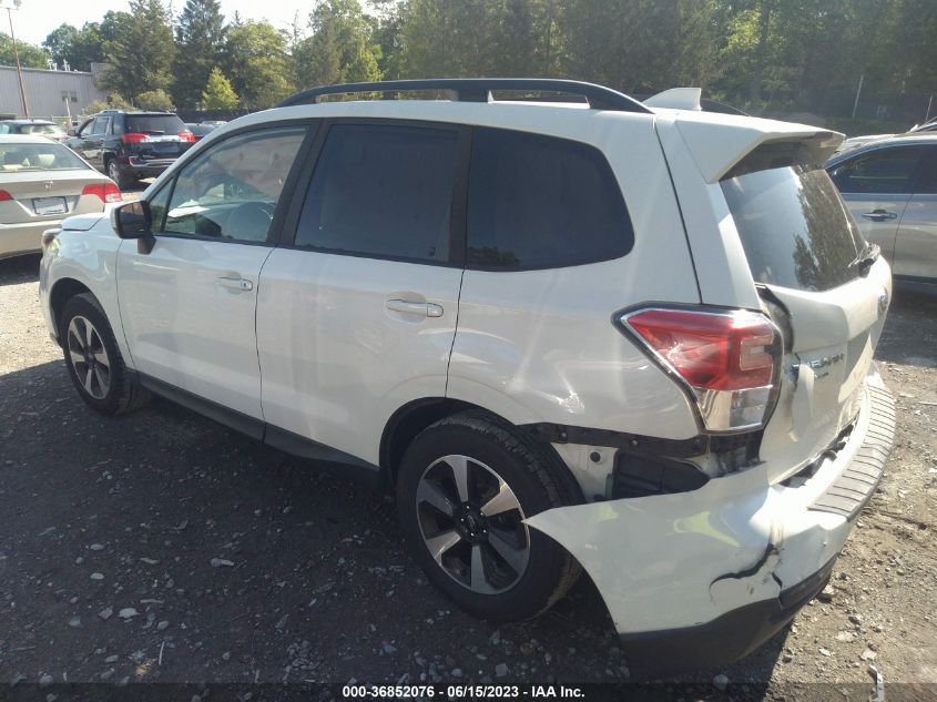 2018 SUBARU FORESTER PREMIUM - JF2SJAEC3JH411380
