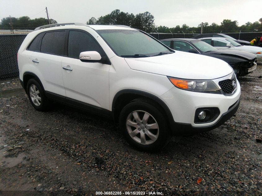 2013 KIA SORENTO LX - 5XYKT3A6XDG385975