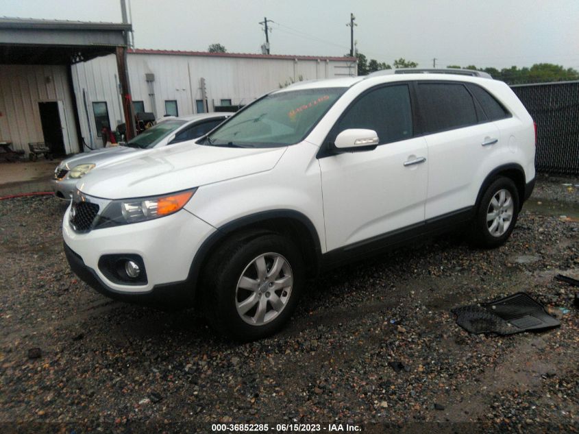 2013 KIA SORENTO LX - 5XYKT3A6XDG385975