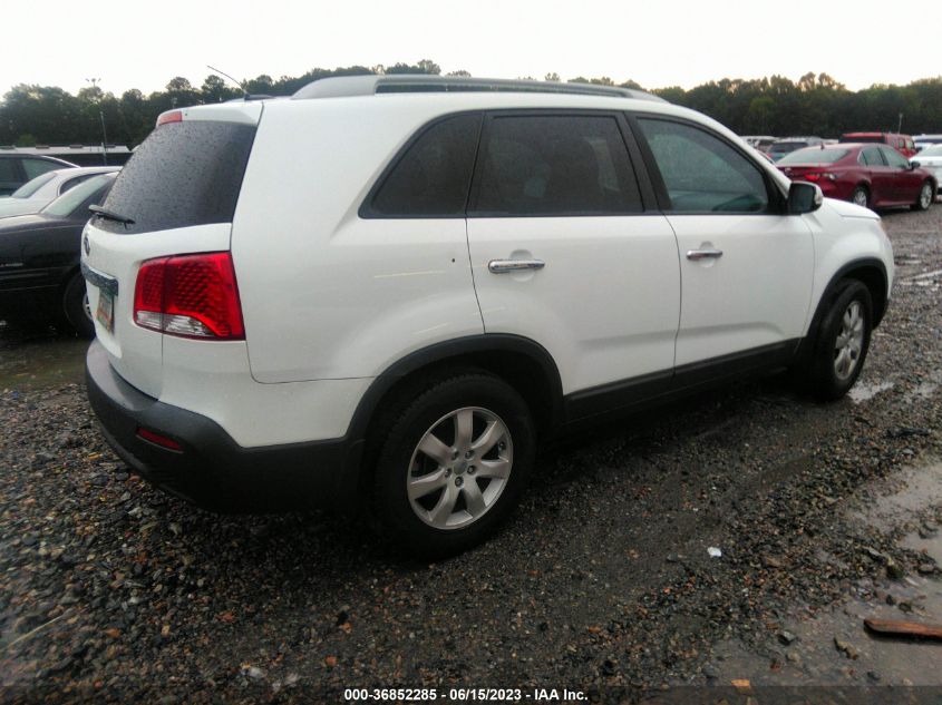 2013 KIA SORENTO LX - 5XYKT3A6XDG385975