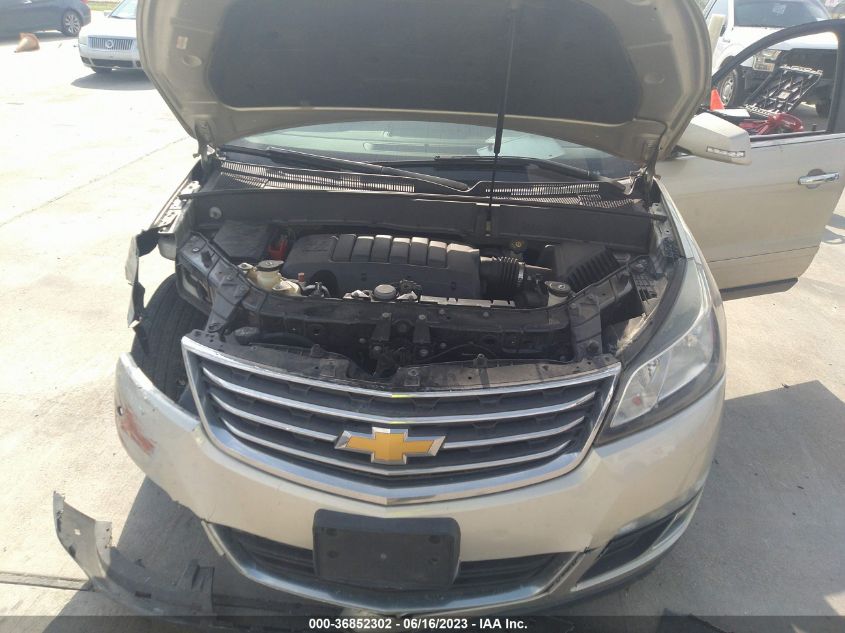 2014 CHEVROLET TRAVERSE LT - 1GNKRGKD5EJ310130
