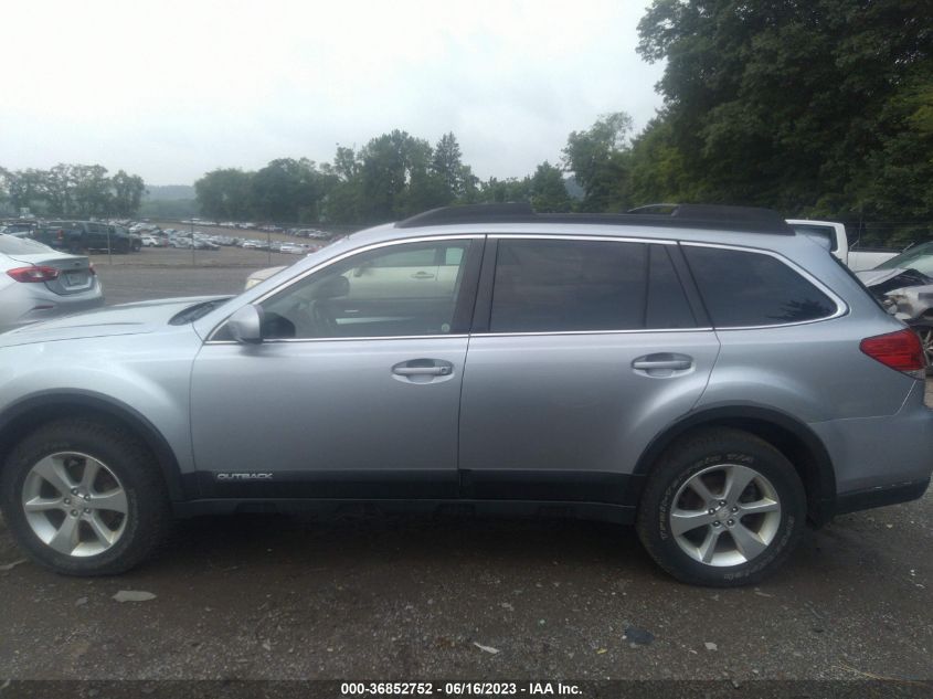 2013 SUBARU OUTBACK 2.5I PREMIUM - 4S4BRBGCXD3312076