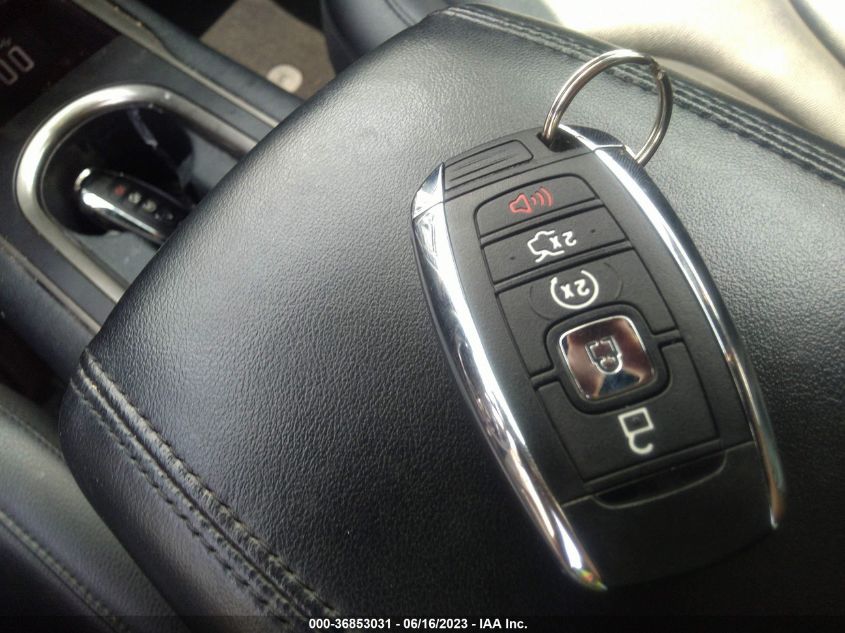 2018 LINCOLN MKC PREMIERE - 5LMCJ1C91JUL08646