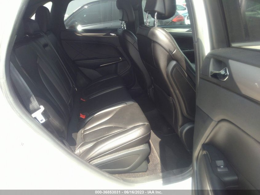 2018 LINCOLN MKC PREMIERE - 5LMCJ1C91JUL08646
