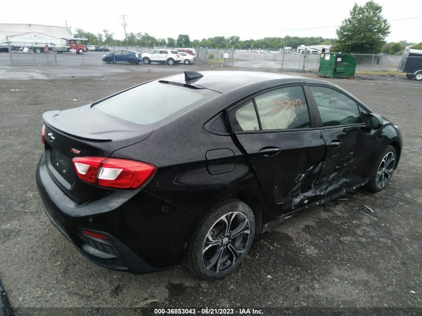 2019 CHEVROLET CRUZE LT - 1G1BE5SM0K7130211