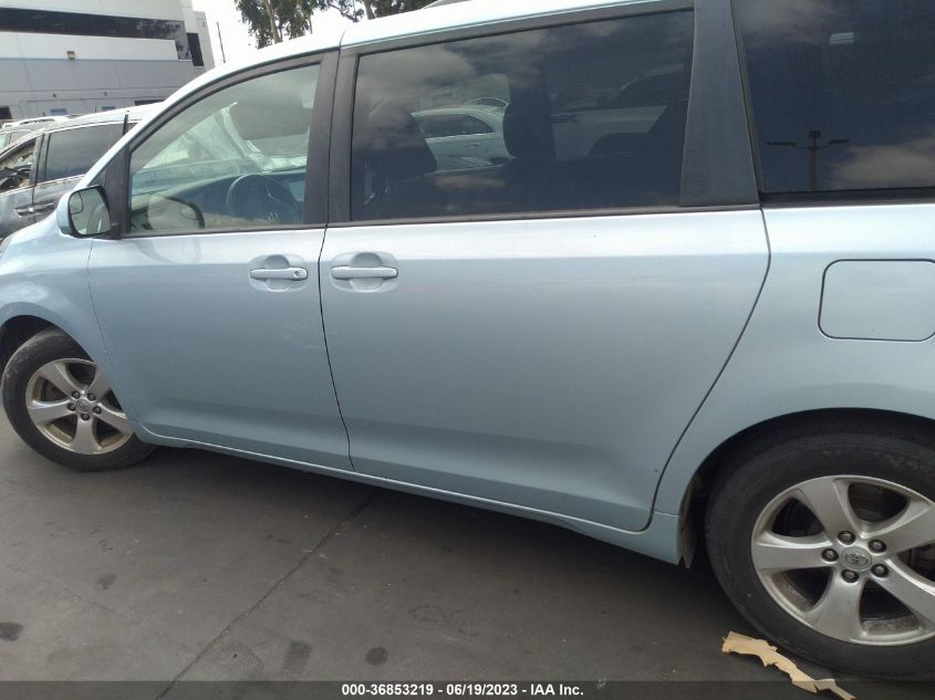 2015 TOYOTA SIENNA LE - 5TDKK3DC0FS573303