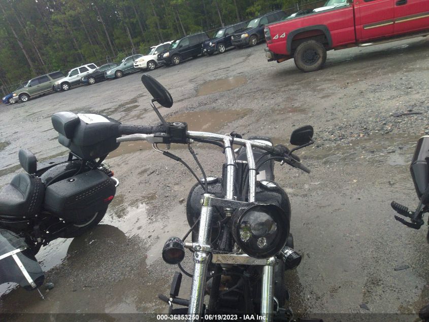 2008 HARLEY-DAVIDSON FXSTB 1HD1JA5118Y032721