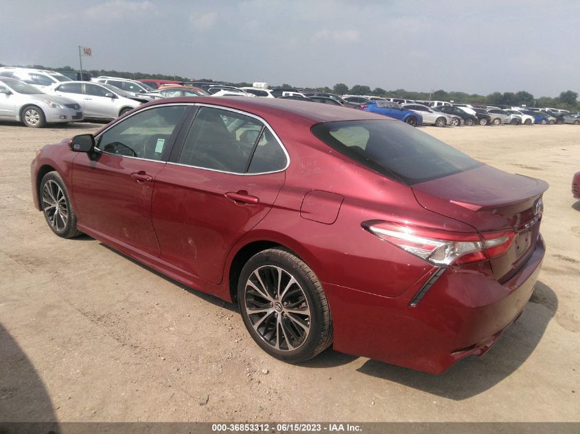2018 TOYOTA CAMRY L/LE/XLE/SE/XSE - 4T1B11HK4JU542015