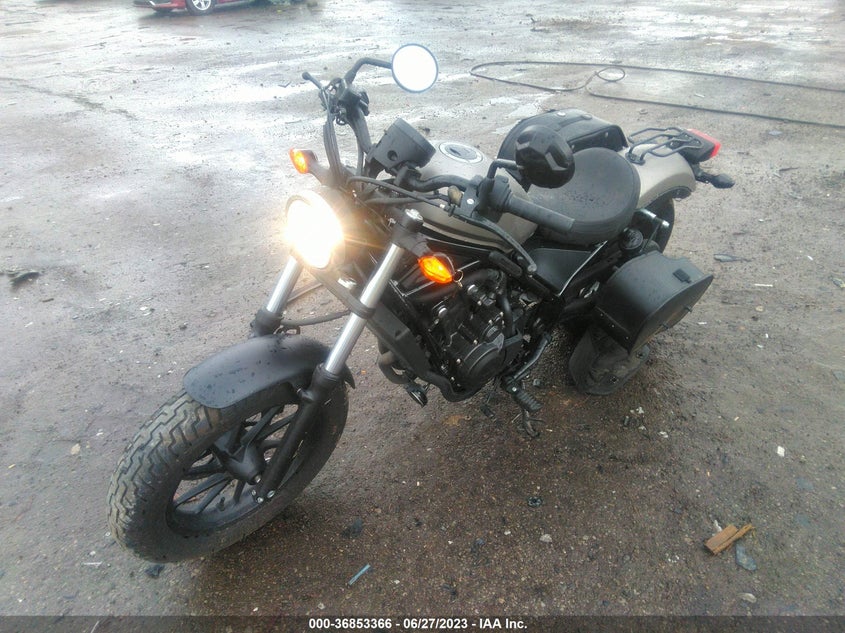 VIN MLHPC5604J5100968 2018 HONDA CMX500