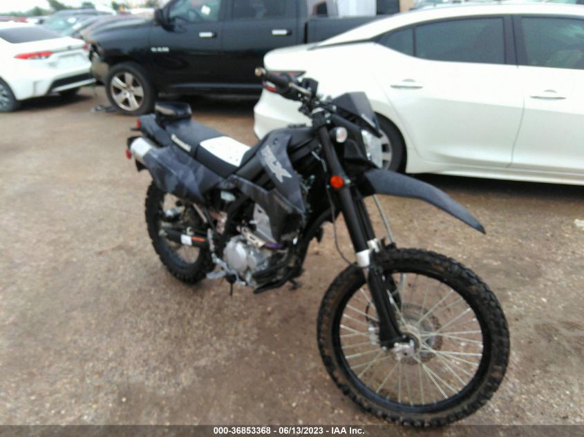 VIN ML5LXBD15PDA22082 2023 KAWASAKI KLX300 D