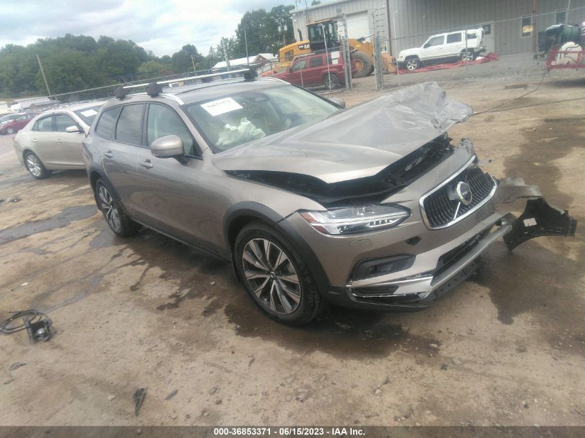 YV4062NL8N1148635 VOLVO V90 CROSS COUNTRY 2022