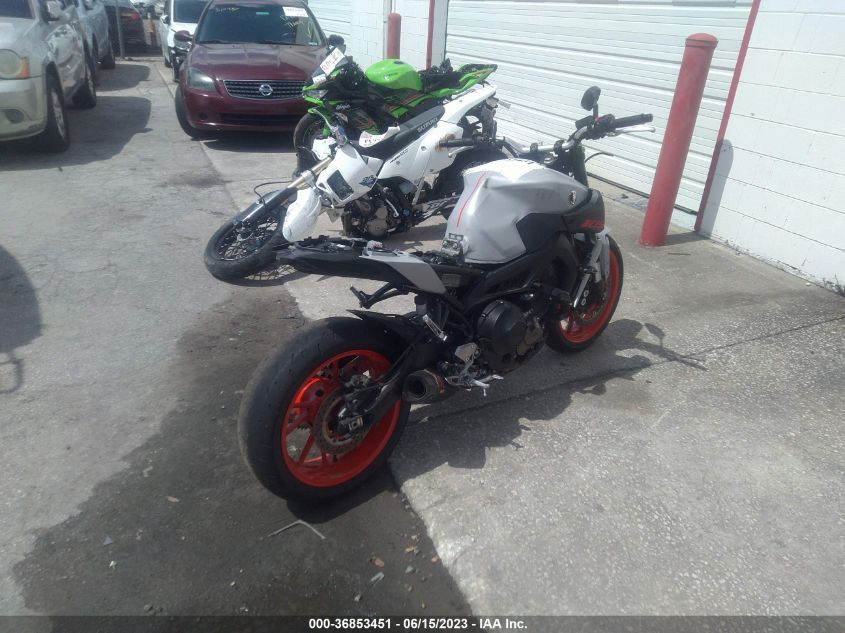 2020 YAMAHA MT09 C - JYARN53Y6LA001624