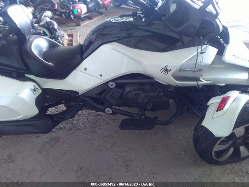 2016 CAN-AM SPYDER ROADSTER F3-T/LIMITED/LIMITED SPEC 2BXREDD20GV001765