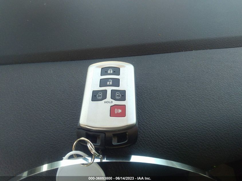 2019 TOYOTA SIENNA LE - 5TDKZ3DC5KS991636