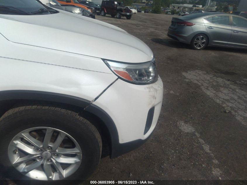 2015 KIA SORENTO LX - 5XYKT3A63FG630537