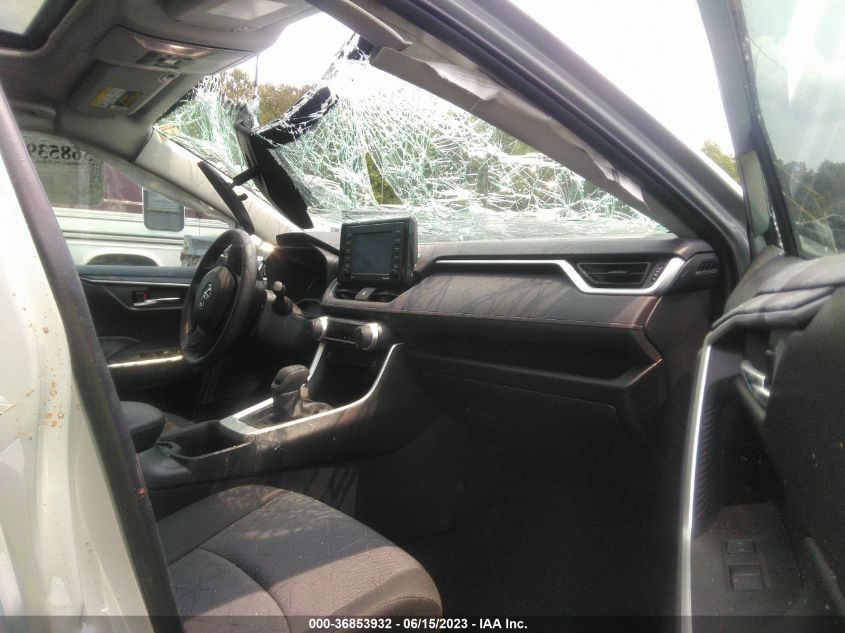 2022 TOYOTA RAV4 XLE/XLE PREMIUM - 2T3W1RFV4NW233445