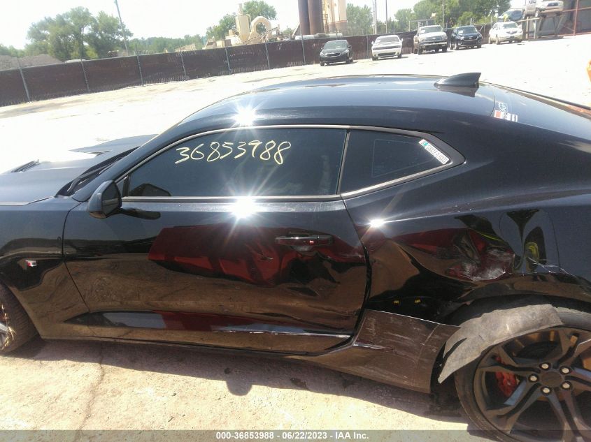 2019 CHEVROLET CAMARO 2SS - 1G1FG1R73K0116395