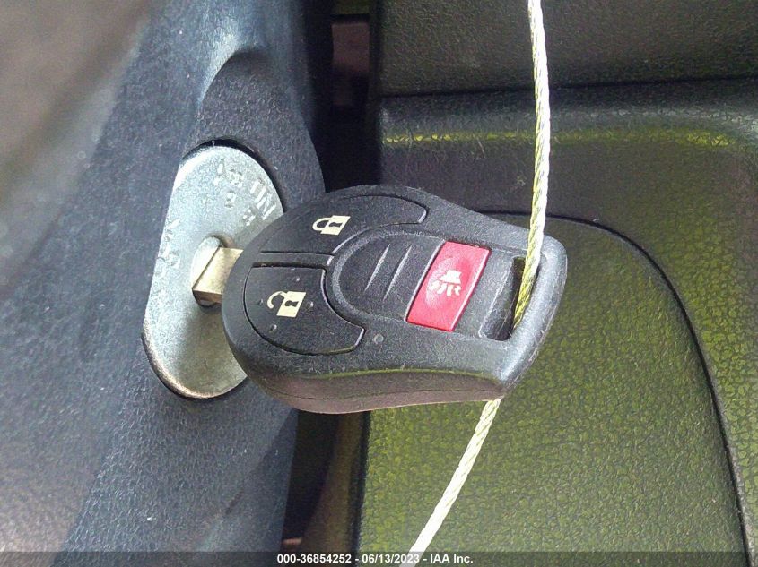 2015 NISSAN VERSA NOTE SV - 3N1CE2CP1FL386509
