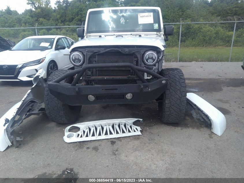 2015 JEEP WRANGLER UNLIMITED SAHARA - 1C4BJWEG8FL503586