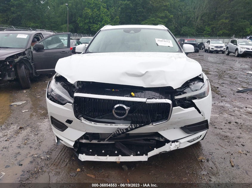 VIN YV4102DK1M1820757 2021 VOLVO XC60 MOMENTUM