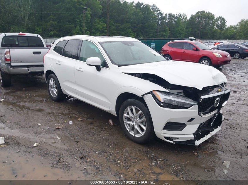 VIN YV4102DK1M1820757 2021 VOLVO XC60 MOMENTUM