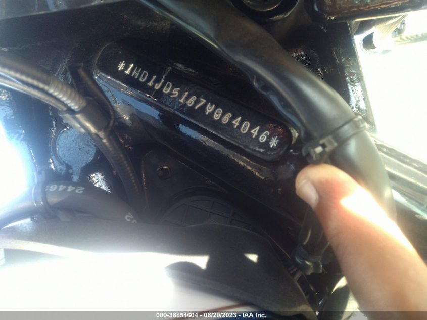 2007 HARLEY-DAVIDSON FLSTN - 1HD1JD5167Y064046