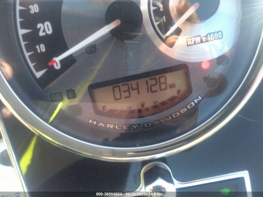 2007 HARLEY-DAVIDSON FLSTN - 1HD1JD5167Y064046