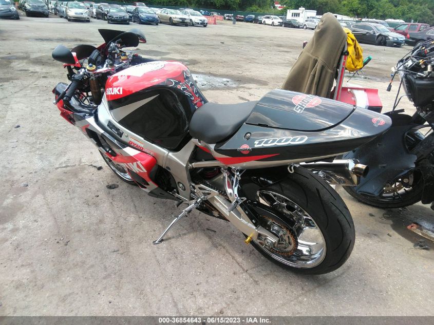 2002 SUZUKI GSX-R1000 - JS1GT74A722107713