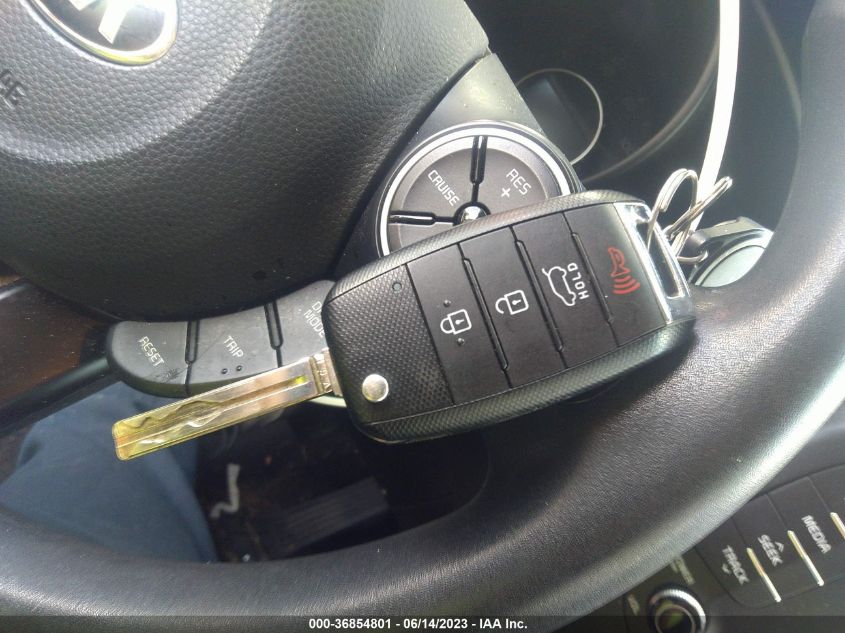 2019 KIA SOUL + - KNDJP3A58K7643217